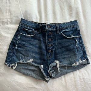 Abercrombie & Fitch high waist short shorts. Distressed denim Size 6 (28)